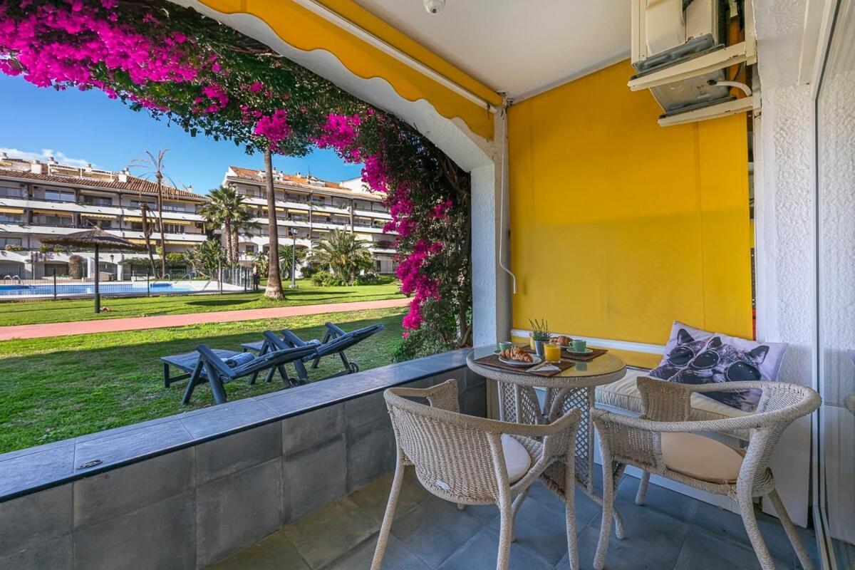 Golden Mile Getaway, Garden View, Pool & Comfort Marbella Bagian luar foto