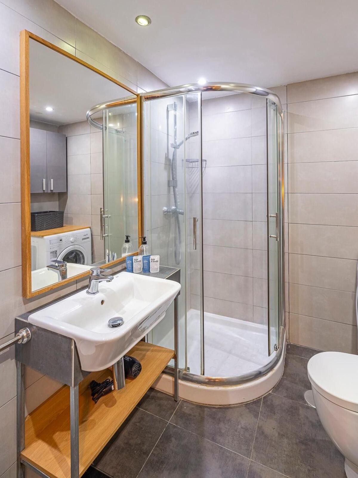 Golden Mile Getaway, Garden View, Pool & Comfort Marbella Bagian luar foto